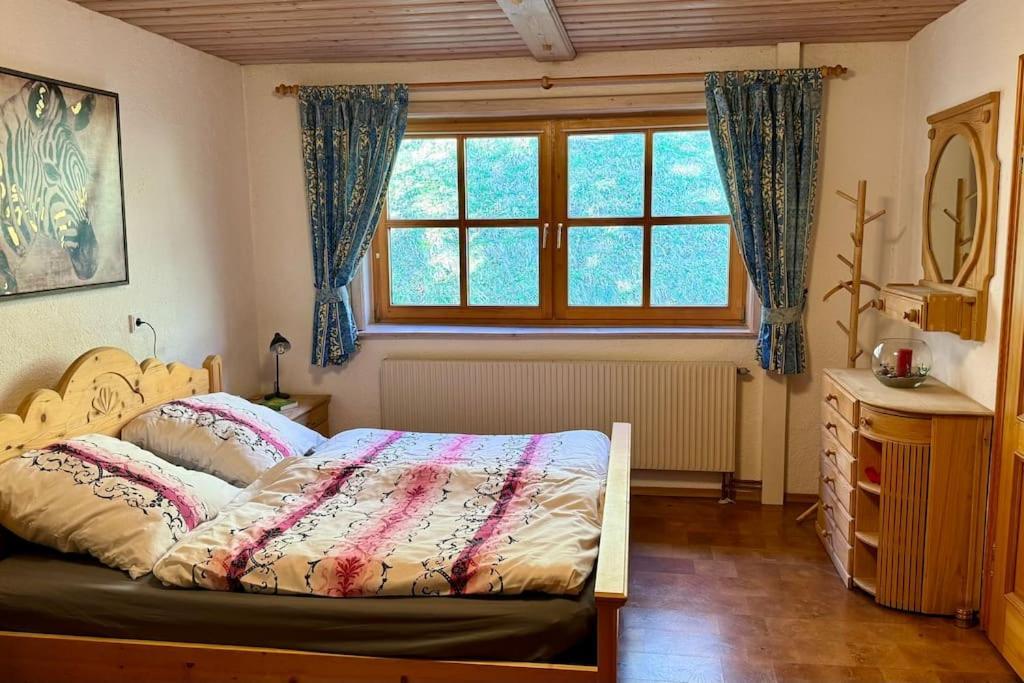 Romantisches Alpenchalet - Mit Sauna Und Kamin - Ruhig Und Zentral Bad Tölz Extérieur photo