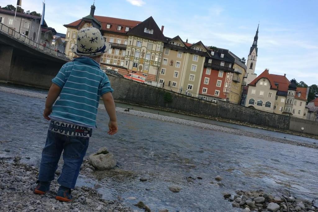 Romantisches Alpenchalet - Mit Sauna Und Kamin - Ruhig Und Zentral Bad Tölz Extérieur photo